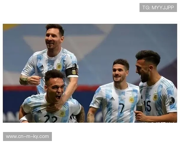 斯卡洛尼征召伤病未愈球员，阿尔马达入选引发战术风险与公平性质疑